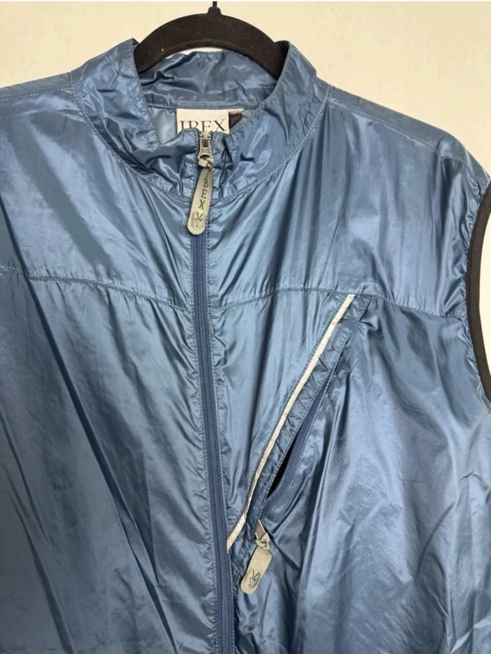 Ibex ultralight windbreaker vest   Sz Lg -Xl